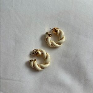 NWOT TORY BURCH gold and cream enamel hoops